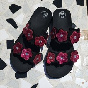 🌟 3 for $15 Deal! 🌟Wonder Nation black flip flop with pink flowers 3